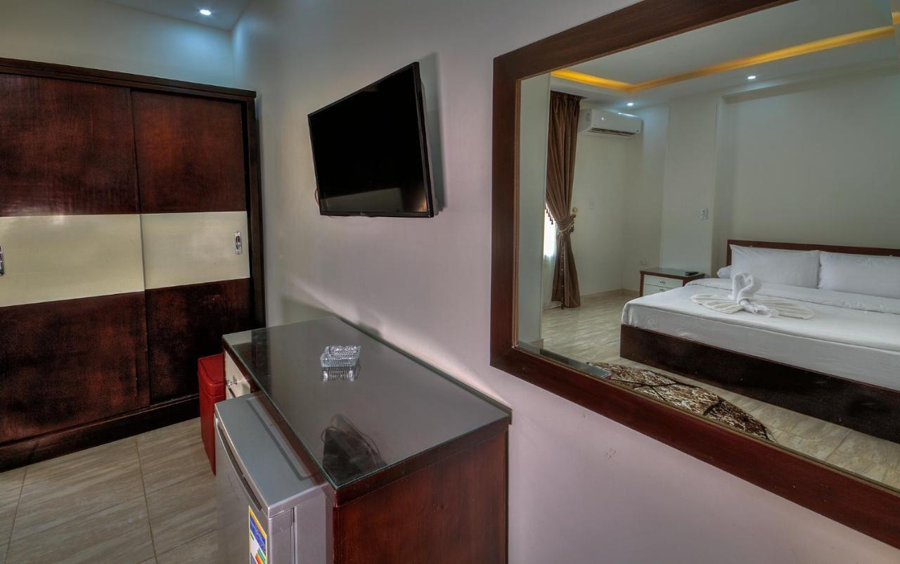 Tut Pyramids View Hotel Kafret el-Gabal Exterior foto