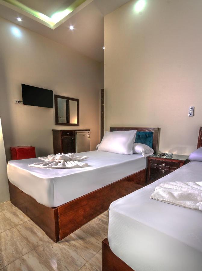 Tut Pyramids View Hotel Kafret el-Gabal Exterior foto