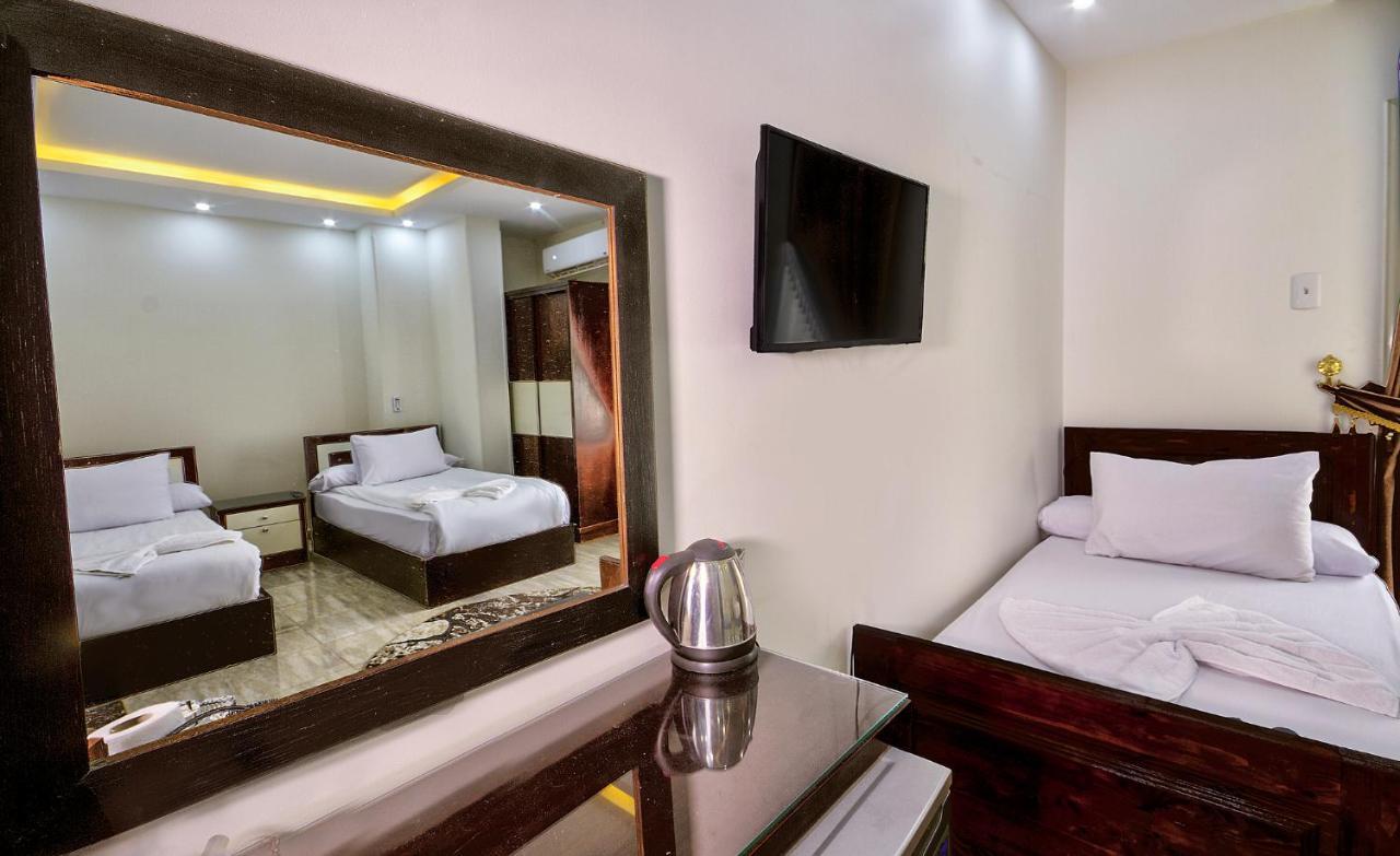 Tut Pyramids View Hotel Kafret el-Gabal Exterior foto
