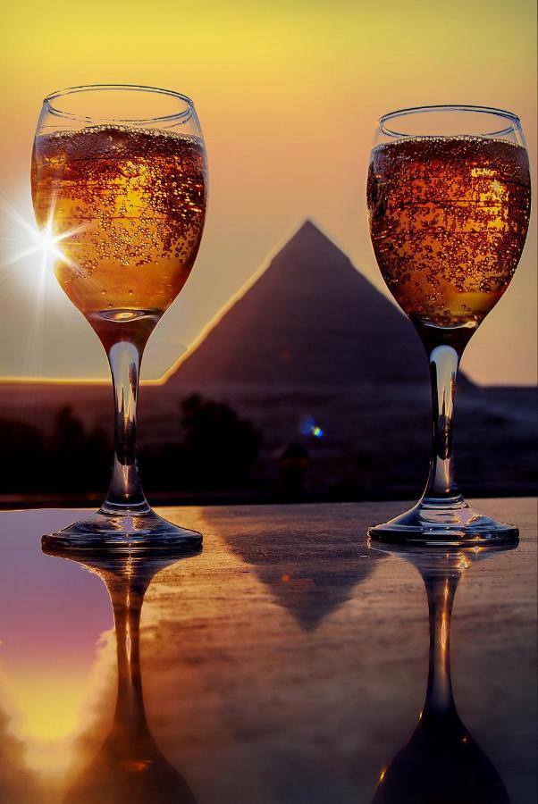Tut Pyramids View Hotel Kafret el-Gabal Exterior foto