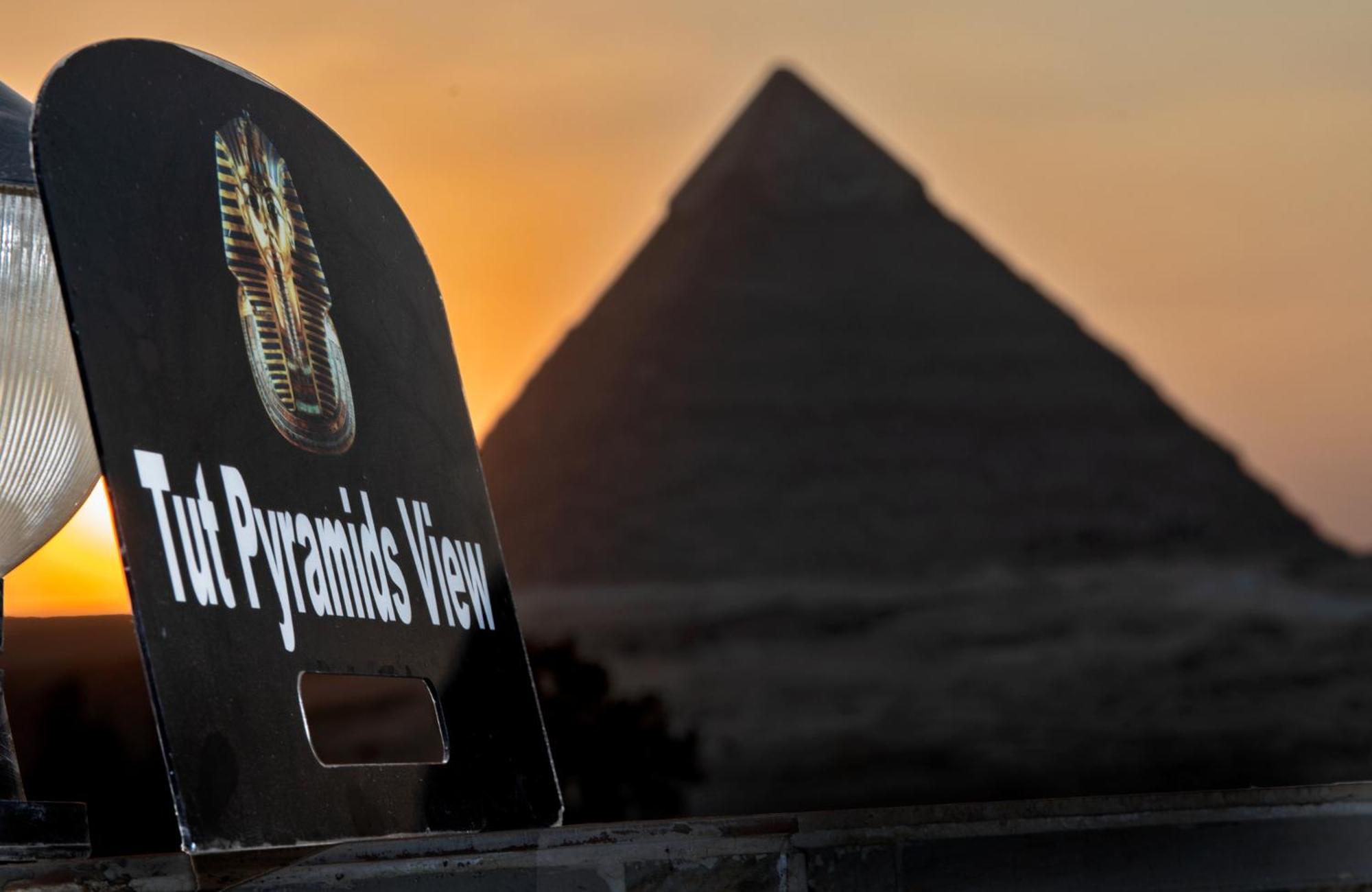 Tut Pyramids View Hotel Kafret el-Gabal Exterior foto